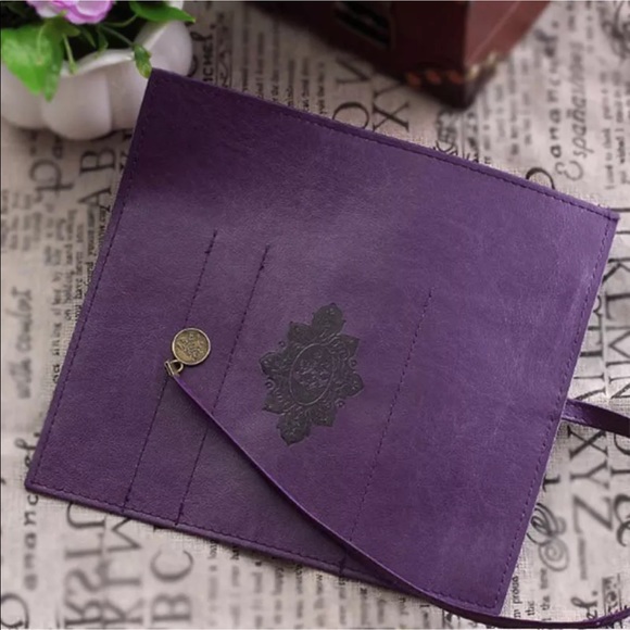 Other - Makeup Cosmetic Case Organizer Purple NEW LAST ONE
